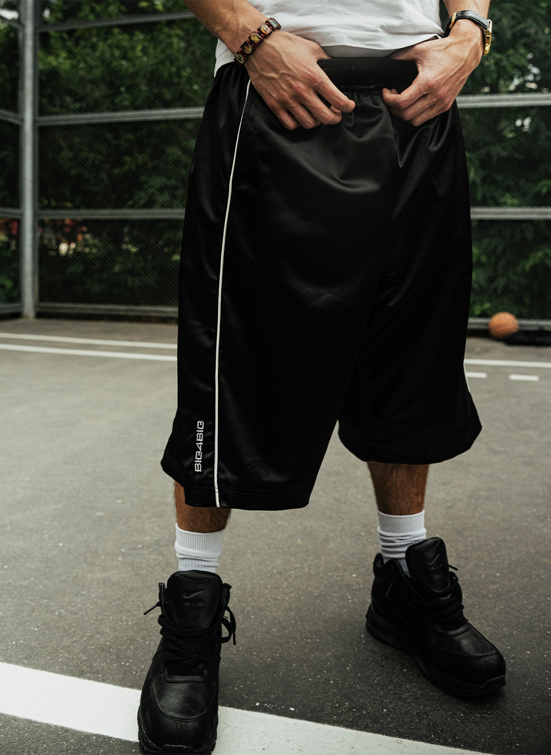 B4B LEAGUE SHORTS - BLACK